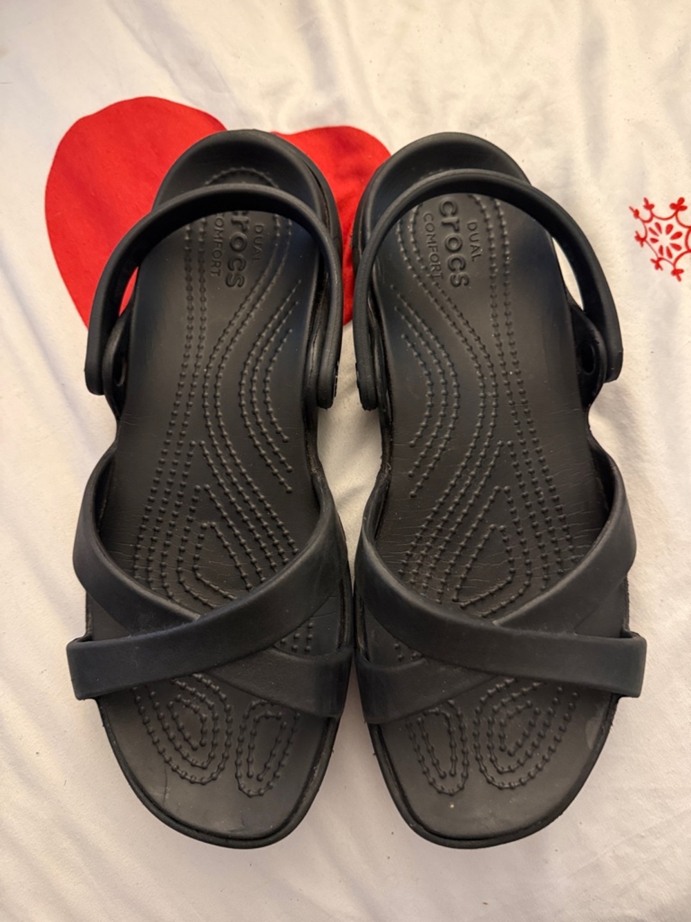 CROCS Black Slip-On Sandals with Cross Straps
